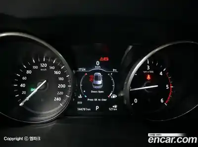 Land Rover Discovery Sport 2017 2.0 Автомат в Москве № 166900, миниатюра 7