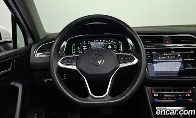 Volkswagen Tiguan 2023 2.0 Автомат в Москве № 168810, миниатюра 8