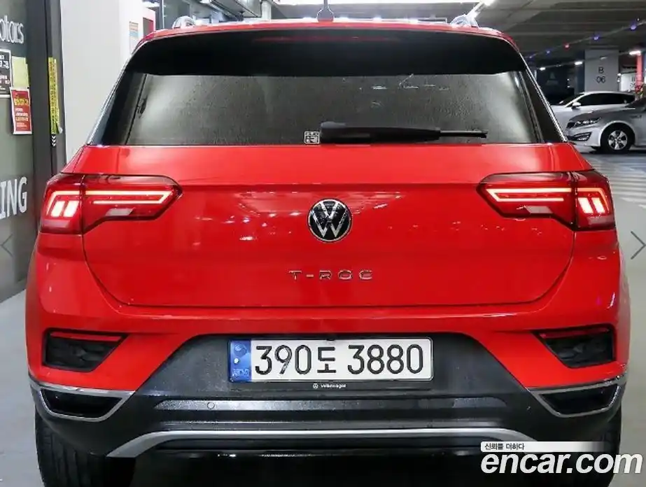 Volkswagen T-Roc 2021 2.0 Автомат в Москве № 169197, фото 5