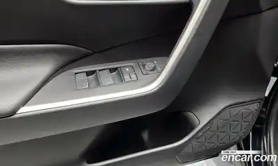 Toyota RAV4 2023 2.5 Автомат в Москве № 170170, миниатюра 7