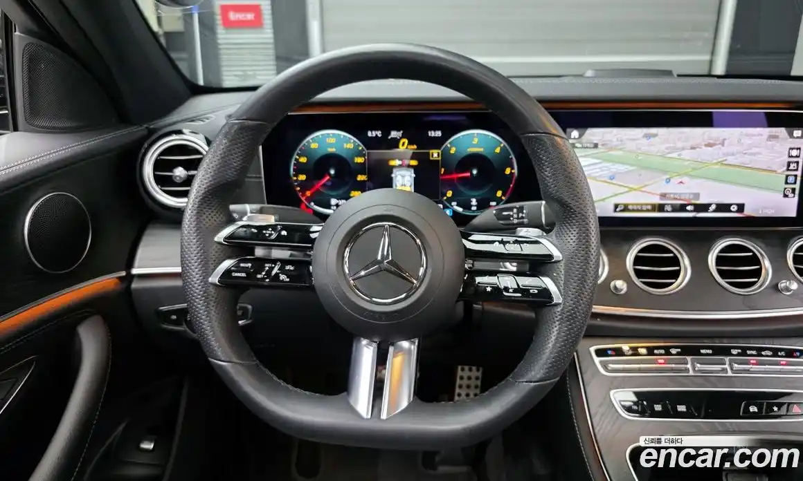 Mercedes-Benz E-Class 2021 1.9 Автомат в Москве № 173552, фото 13