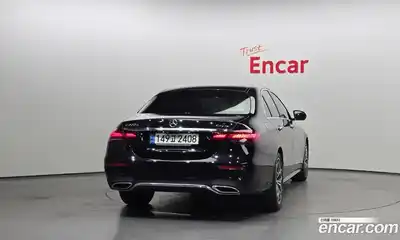 Mercedes-Benz E-Class 2021 1.9 Автомат в Москве № 173552, миниатюра 4