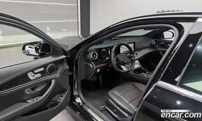 Mercedes-Benz E-Class 2021 1.9 Автомат в Москве № 173552, миниатюра 10