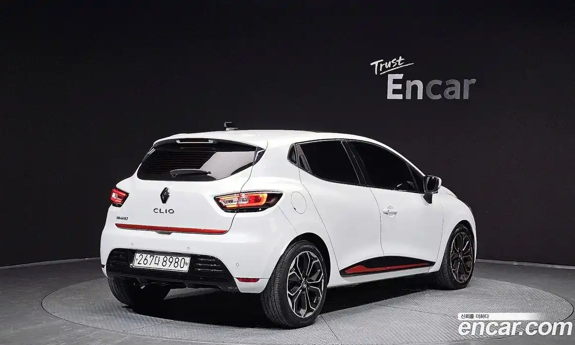 Renault Cilo 2019 1.5 Автомат в Москве № 183594, фото 14