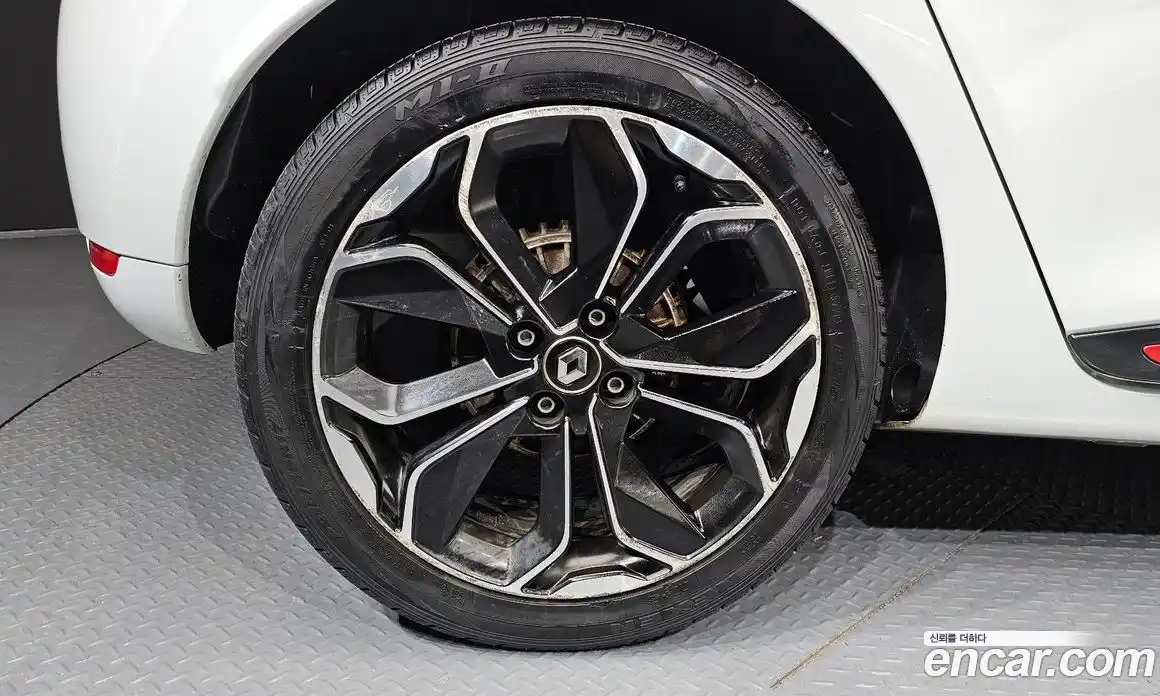 Renault Cilo 2019 1.5 Автомат в Москве № 183594, фото 19