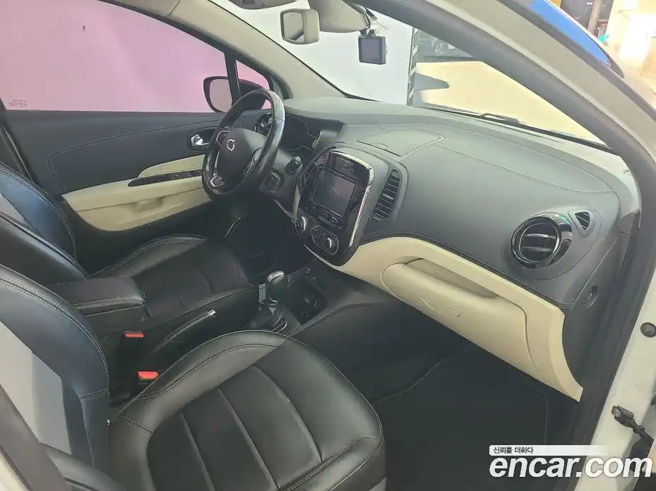 Renault QM3 2019 1.5 Автомат в Москве № 185890, фото 4