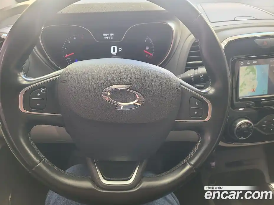 Renault QM3 2019 1.5 Автомат в Москве № 185890, фото 8