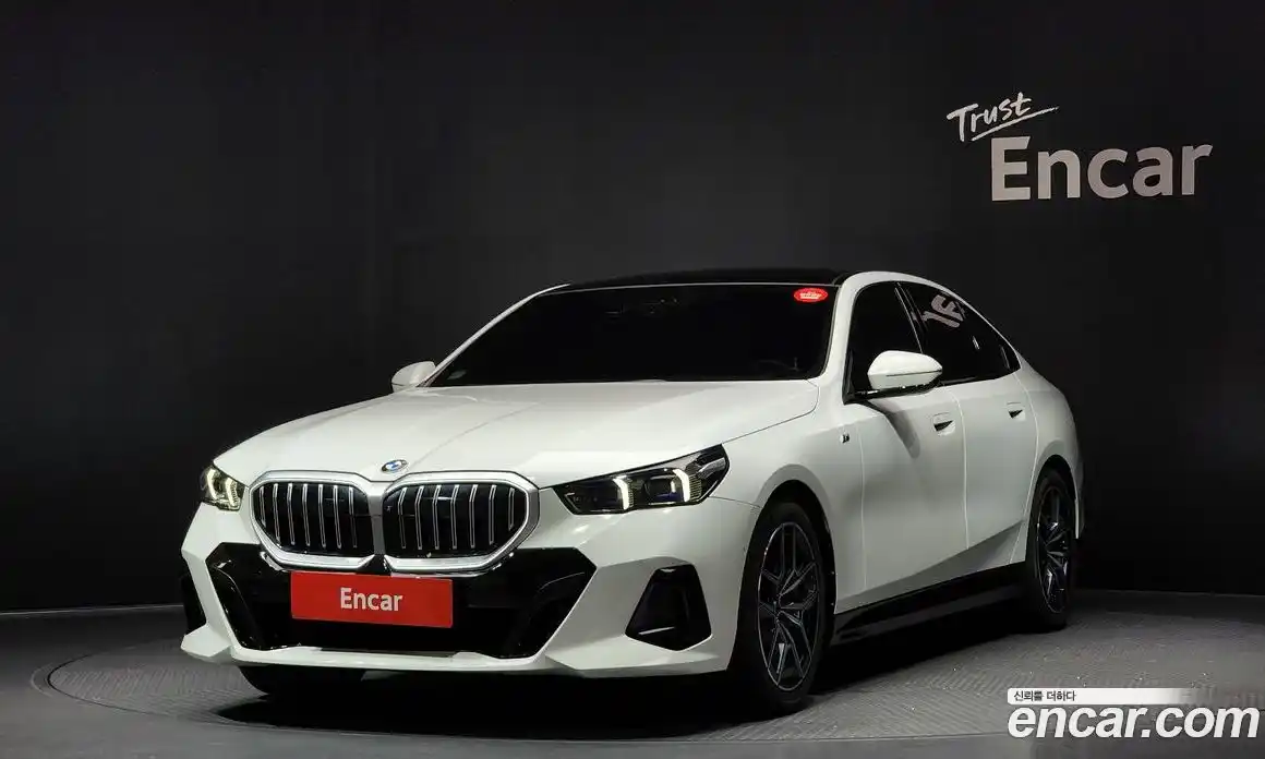 BMW 5-Series 2024 2.0 Автомат в Москве № 187005, фото 5