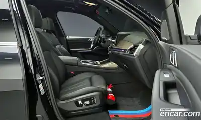 BMW X7 2023 3.0 Автомат в Москве № 191372, миниатюра 2