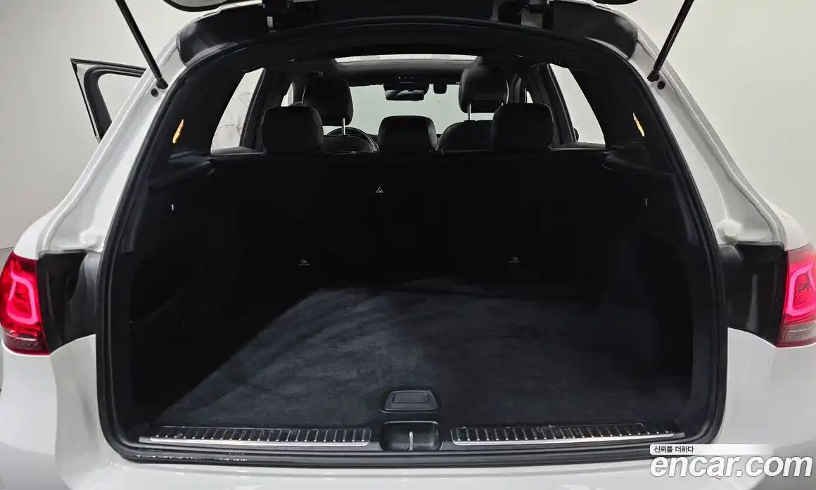 Mercedes-Benz GLC-Class 2021 1.9 Автомат в Москве № 195315, фото 20