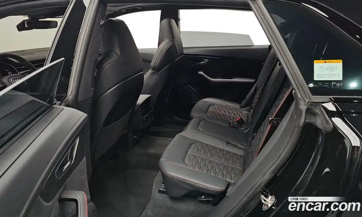 Audi RSQ8 2025 4.0 Автомат в Москве № 196039, фото 12