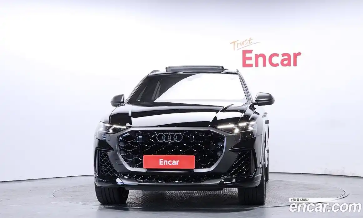 Audi RSQ8 2025 4.0 Автомат в Москве № 196039, фото 3