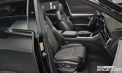 Audi RSQ8 2025 4.0 Автомат в Москве № 196039, миниатюра 10