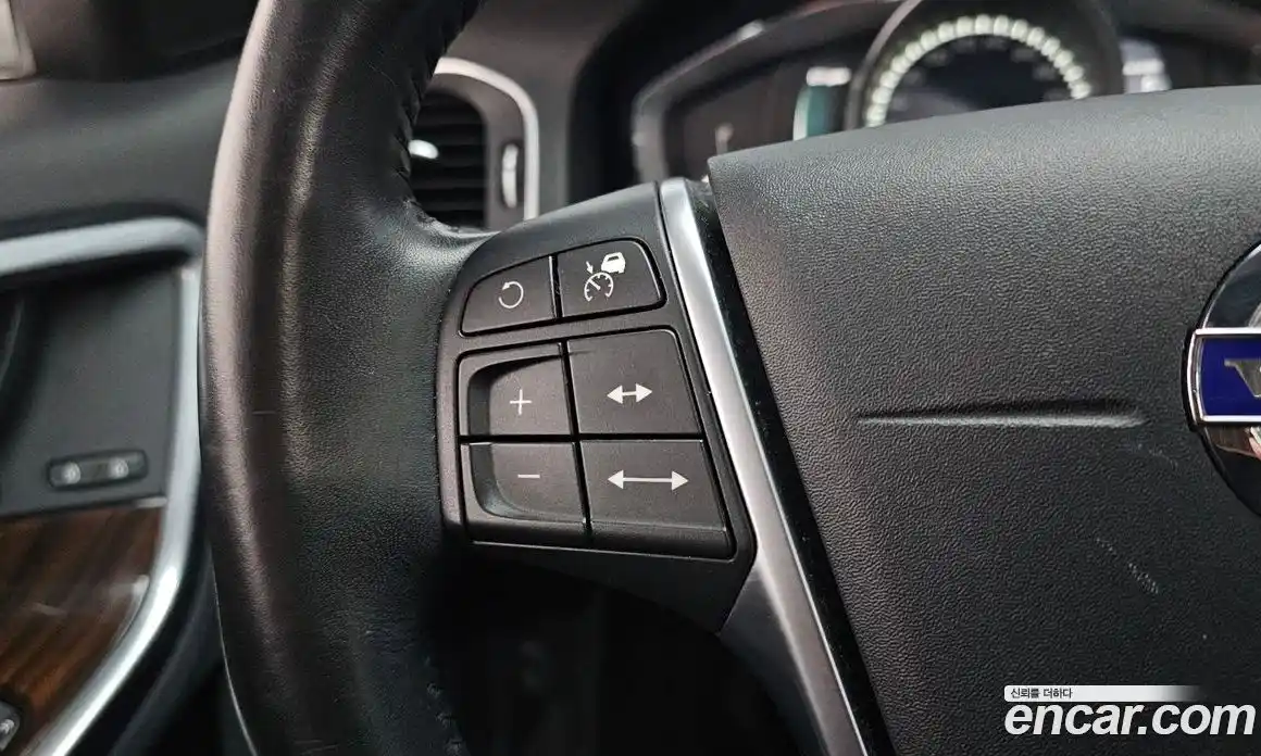 Volvo S60 2018 2.0 Автомат в Москве № 197071, фото 13