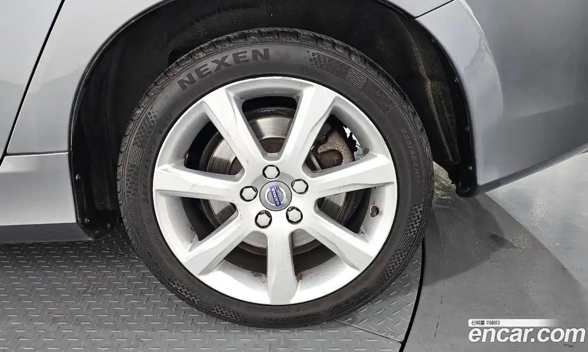 Volvo S60 2018 2.0 Автомат в Москве № 197071, фото 17