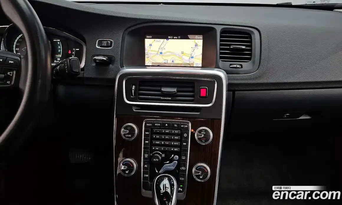 Volvo S60 2018 2.0 Автомат в Москве № 197071, фото 18