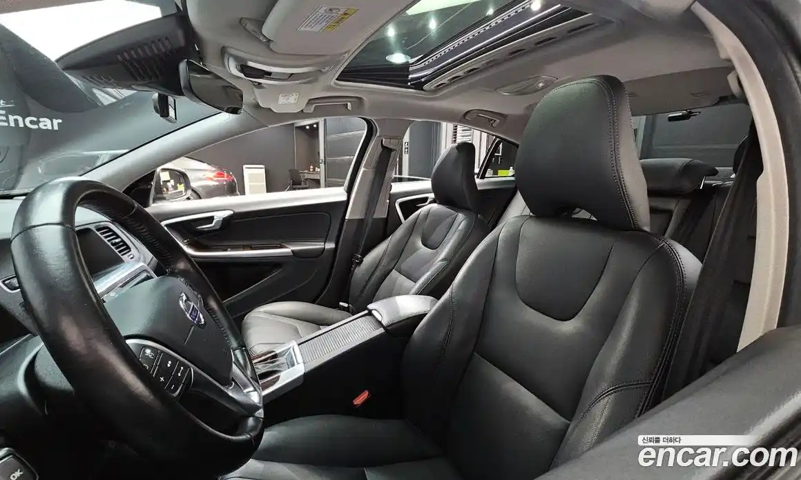 Volvo S60 2018 2.0 Автомат в Москве № 197071, фото 19