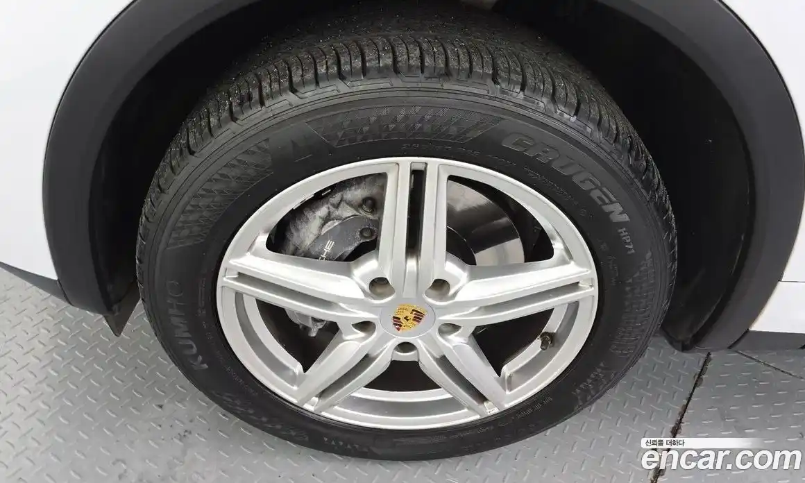 Porsche Cayenne 2016 3.6 Автомат в Москве № 197620, фото 3