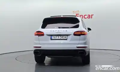 Porsche Cayenne 2016 3.6 Автомат в Москве № 197620, миниатюра 10