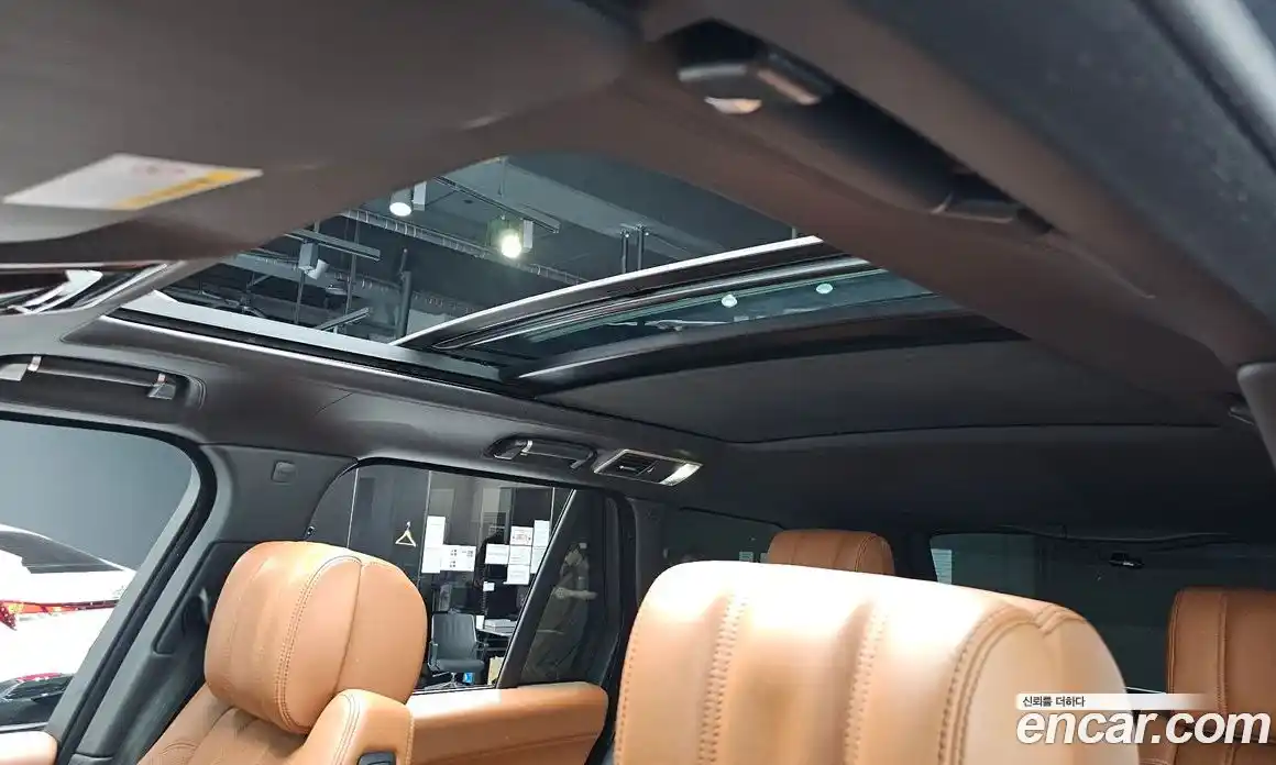 Land Rover Range-Rover 2016 4.4 Автомат в Москве № 198297, фото 19