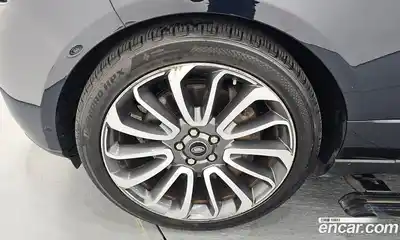 Land Rover Range-Rover 2016 4.4 Автомат в Москве № 198297, миниатюра 2