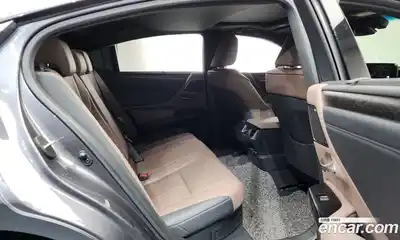 Lexus ES 2022 2.5 Автомат в Москве № 198808, миниатюра 12