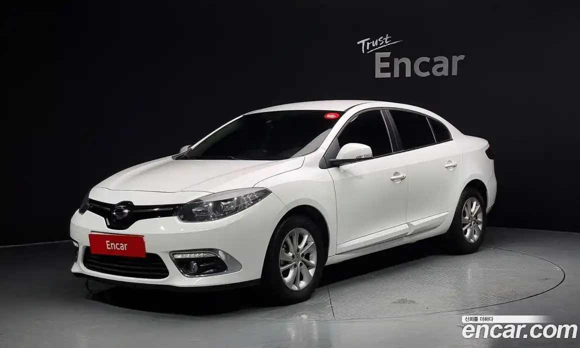 Renault SM3 2015 1.6 Автомат в Москве № 208689, фото 4