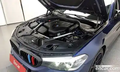 BMW 5-Series 2018 2.0 Автомат в Москве № 211585, миниатюра 11