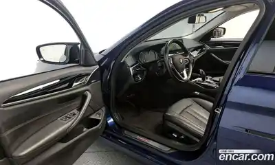 BMW 5-Series 2018 2.0 Автомат в Москве № 211585, миниатюра 8