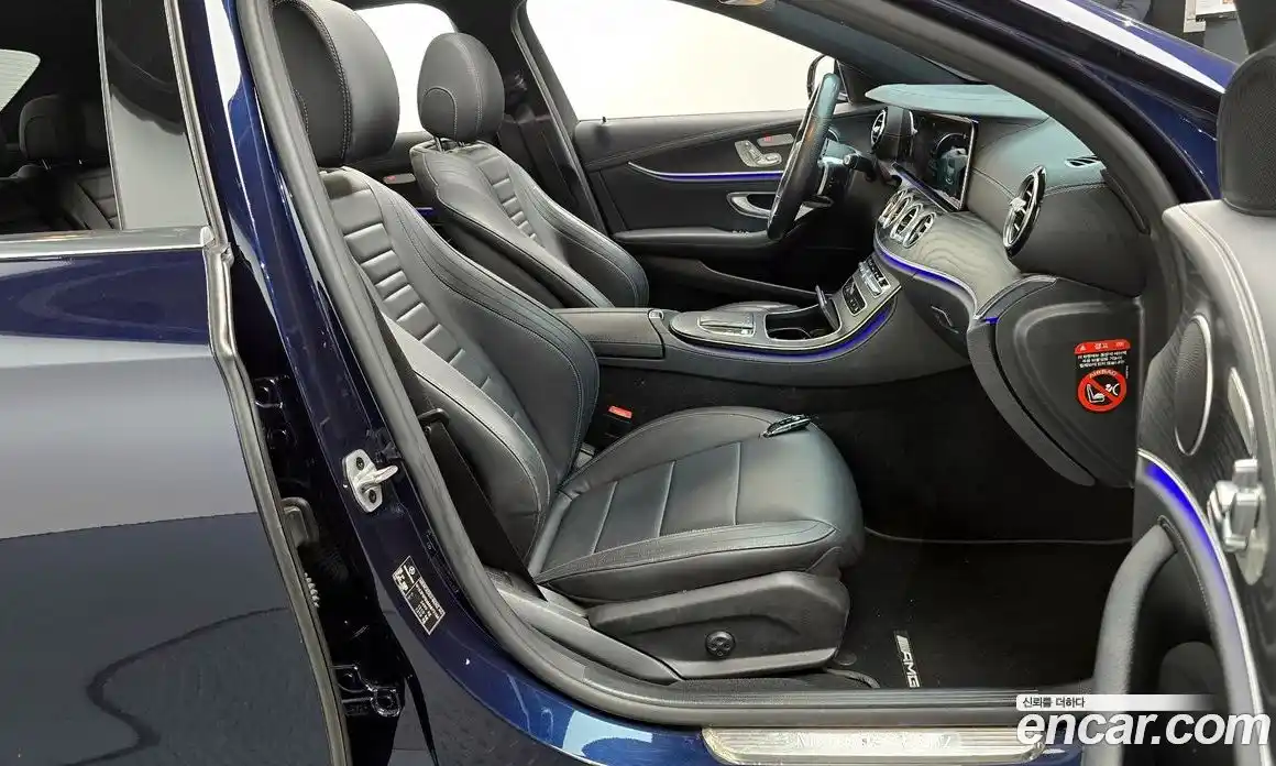 Mercedes-Benz E-Class 2021 1.9 Автомат в Москве № 212135, фото 13