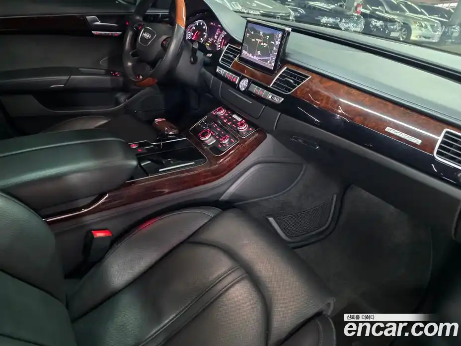 Audi A8 2012 4.2 Автомат в Москве № 212516, фото 17