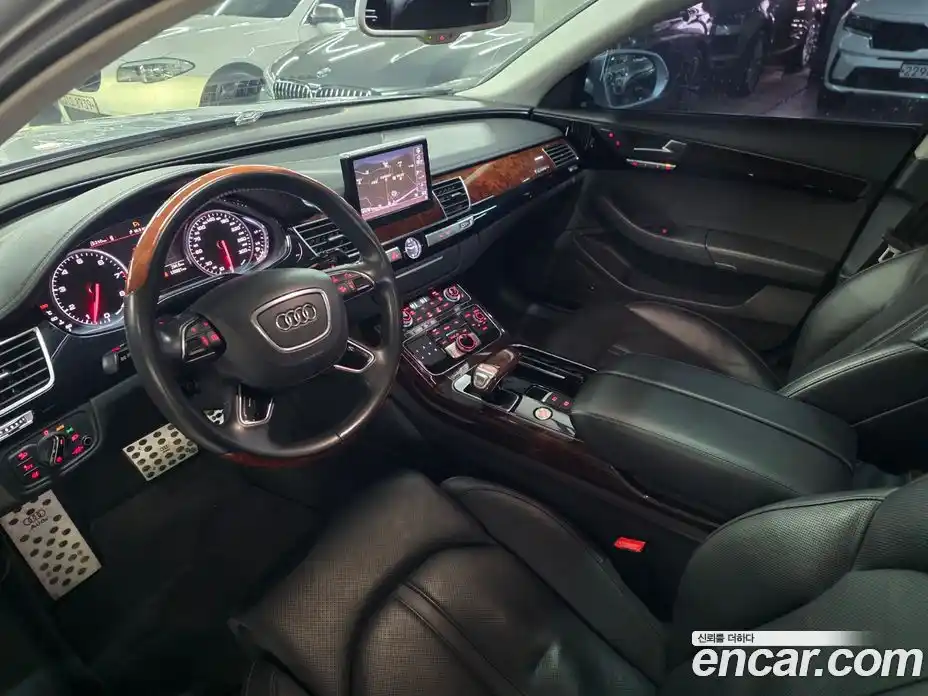 Audi A8 2012 4.2 Автомат в Москве № 212516, фото 6