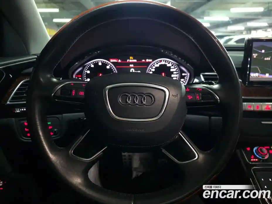 Audi A8 2012 4.2 Автомат в Москве № 212516, фото 9