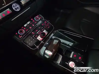 Audi A8 2012 4.2 Автомат в Москве № 212516, миниатюра 10