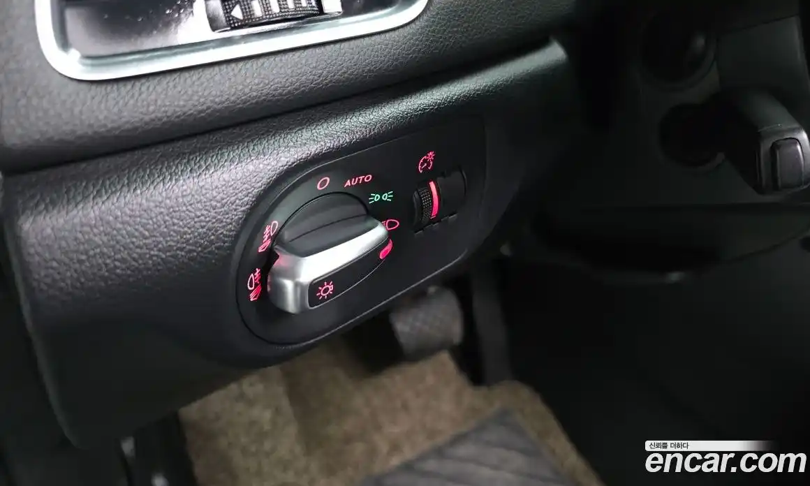 Audi Q3 2014 2.0 Автомат в Москве № 212620, фото 16