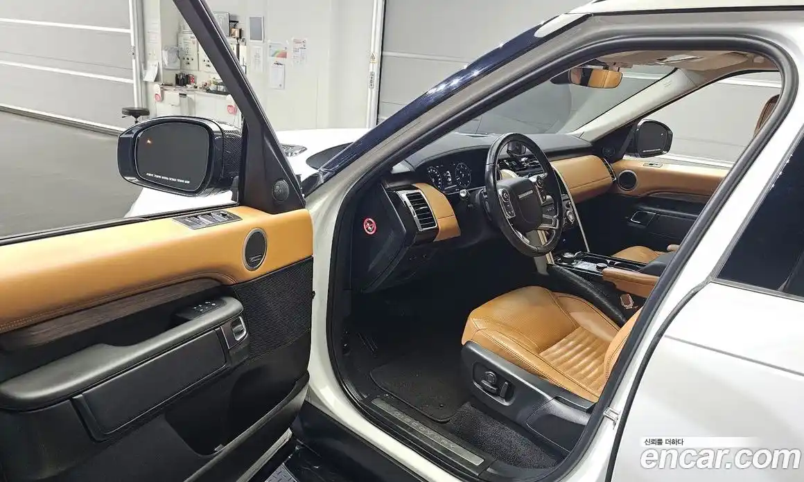 Land Rover Discovery 2018 3.0 Автомат в Москве № 213598, фото 13