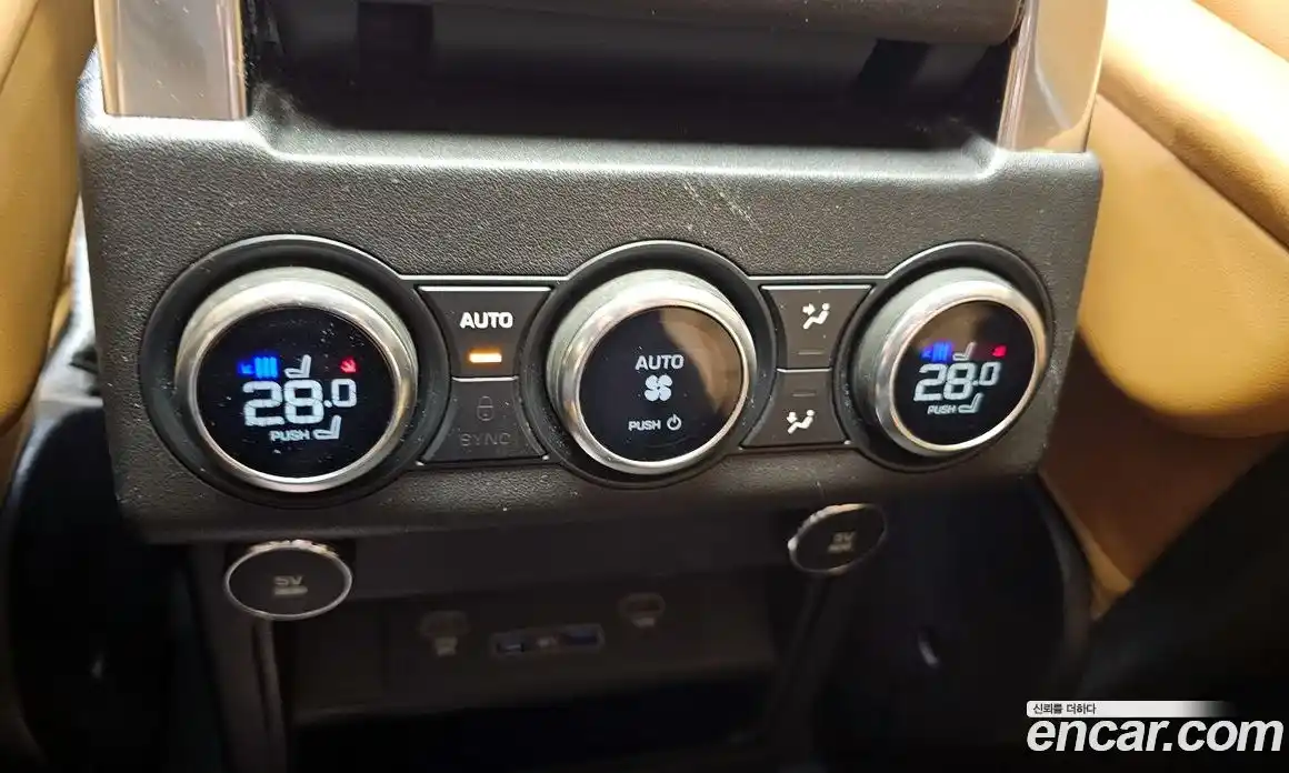 Land Rover Discovery 2018 3.0 Автомат в Москве № 213598, фото 17