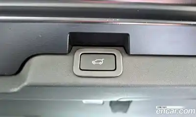 Land Rover Discovery 2018 3.0 Автомат в Москве № 213598, миниатюра 3