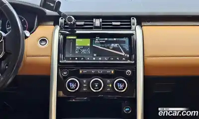 Land Rover Discovery 2018 3.0 Автомат в Москве № 213598, миниатюра 4