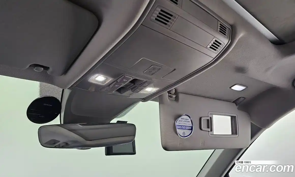 Volkswagen Tiguan 2018 2.0 Автомат в Москве № 215118, фото 17