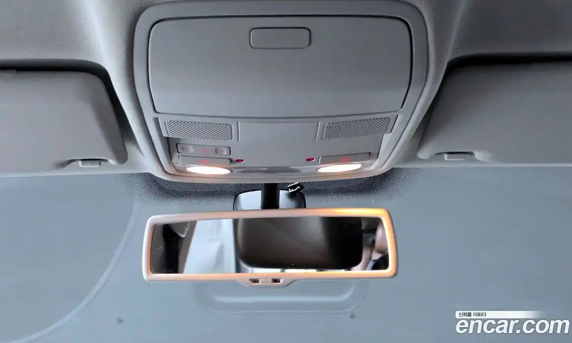 Volkswagen Tiguan 2014 2.0 Автомат в Москве № 215200, фото 16