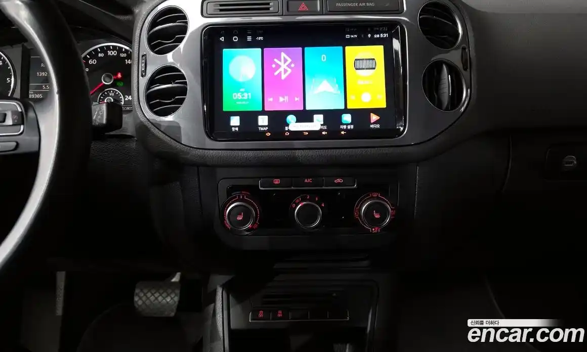 Volkswagen Tiguan 2014 2.0 Автомат в Москве № 215200, фото 18