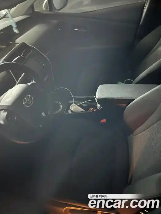 Toyota Prius 2021 1.8 Автомат в Москве № 215656, фото 3