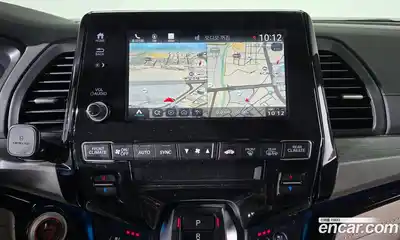 Honda Odyssey 2018 3.5 Автомат в Москве № 215677, миниатюра 11