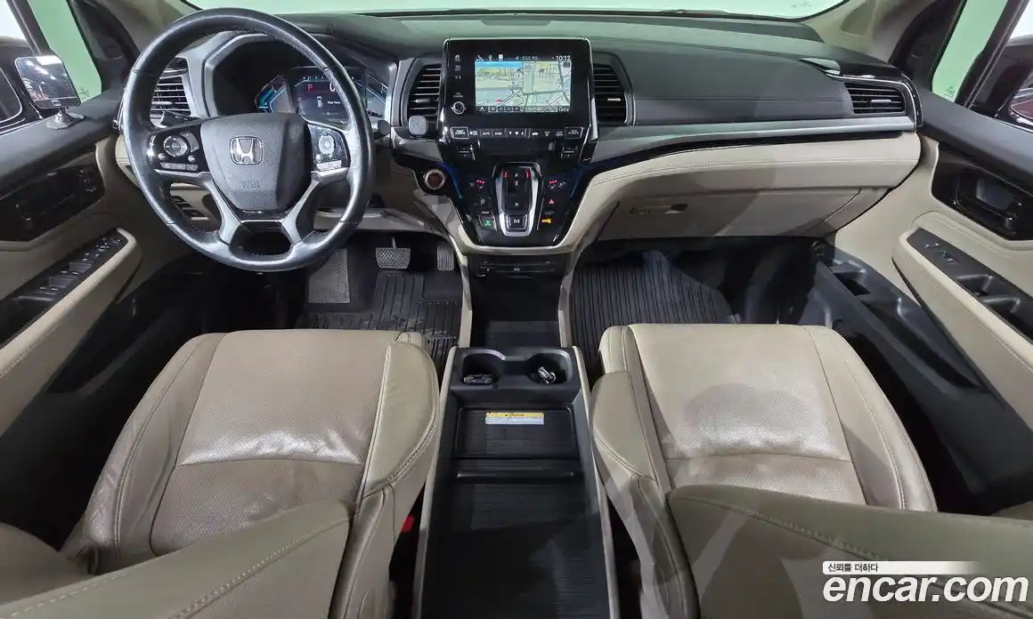 Honda Odyssey 2018 3.5 Автомат в Москве № 215677, фото 3