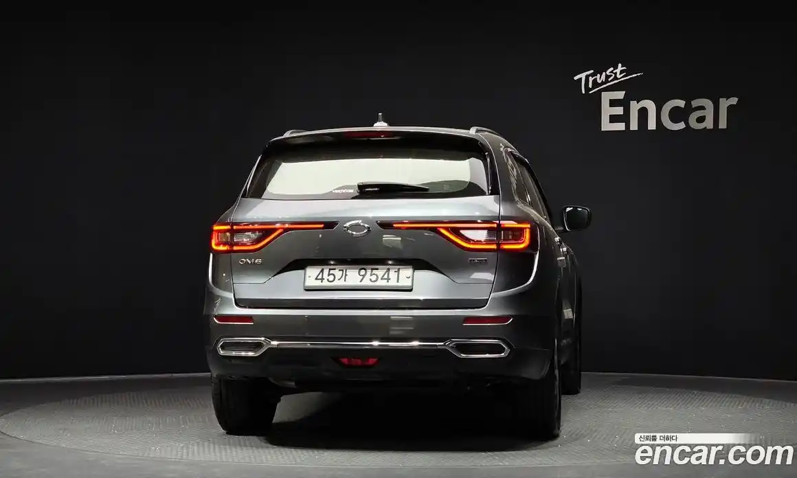 Renault QM6 2017 2.0 Автомат в Москве № 222184, фото 11