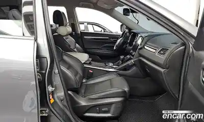 Renault QM6 2017 2.0 Автомат в Москве № 222184, миниатюра 10