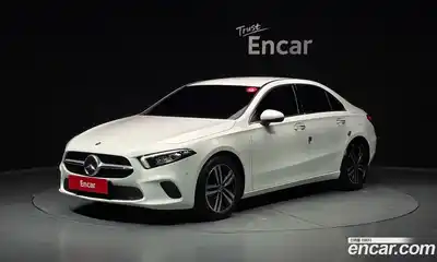Mercedes-Benz A-Class 2021 2.0 Автомат в Москве № 222630, миниатюра 8