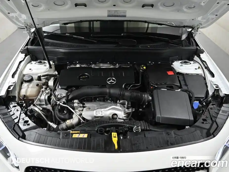 Mercedes-Benz GLB-Class 2023 2.0 Автомат в Москве № 223228, фото 6