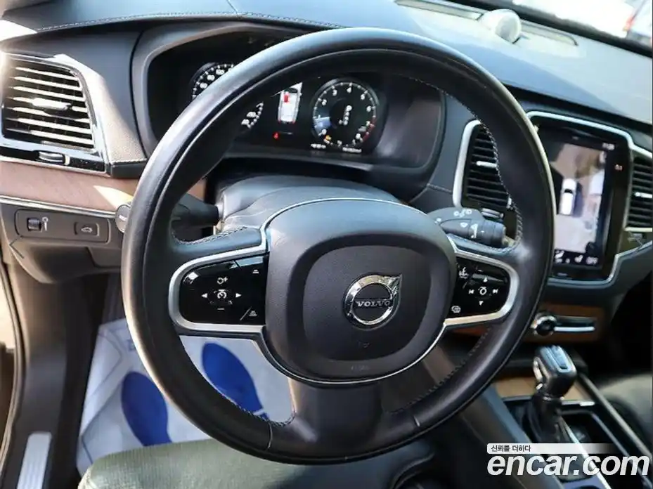Volvo XC90 2018 2.0 Автомат в Москве № 224246, фото 8